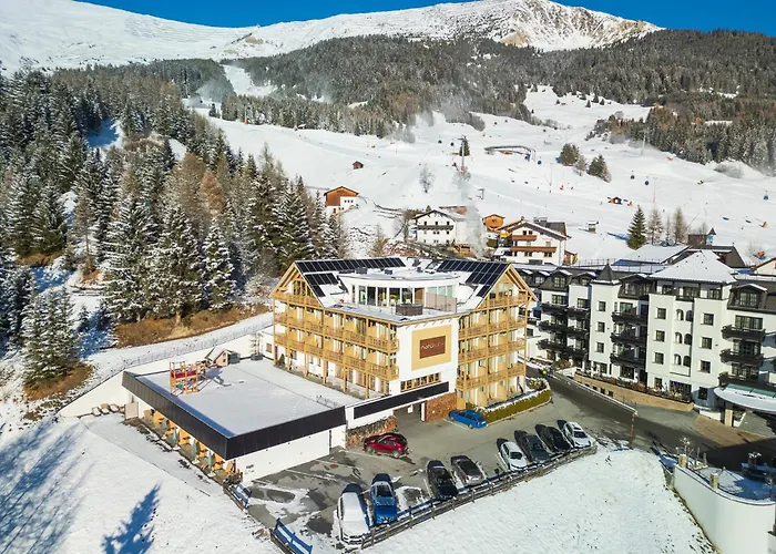 Natuerlich Hotel Mit Charakter Fiss