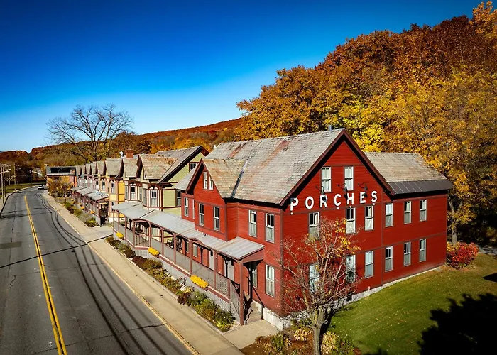 The Porches Inn At Mass Moca