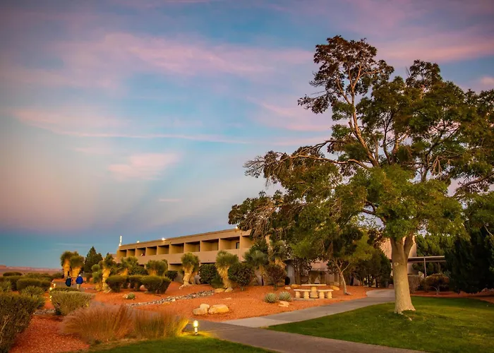 Lake Powell Resort Page