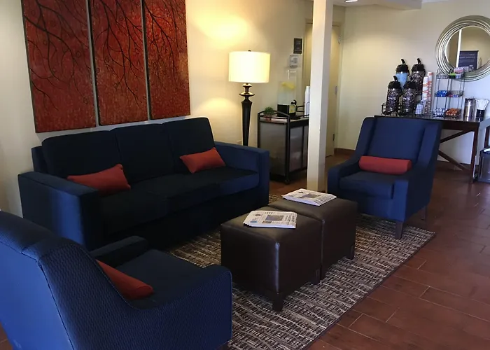 Comfort Inn Fayetteville Near Fort Bragg