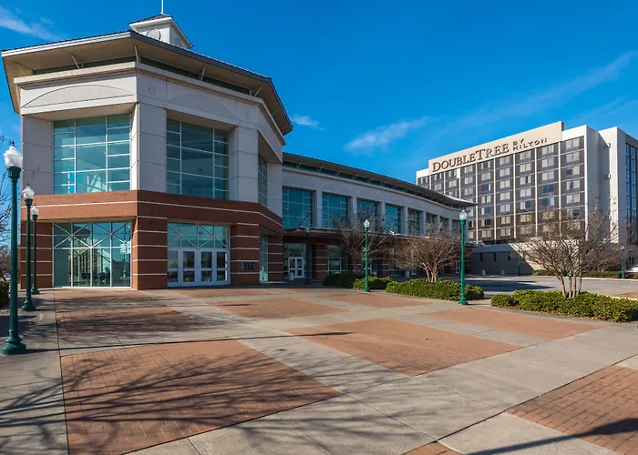 Wyndham Fort Smith City Center