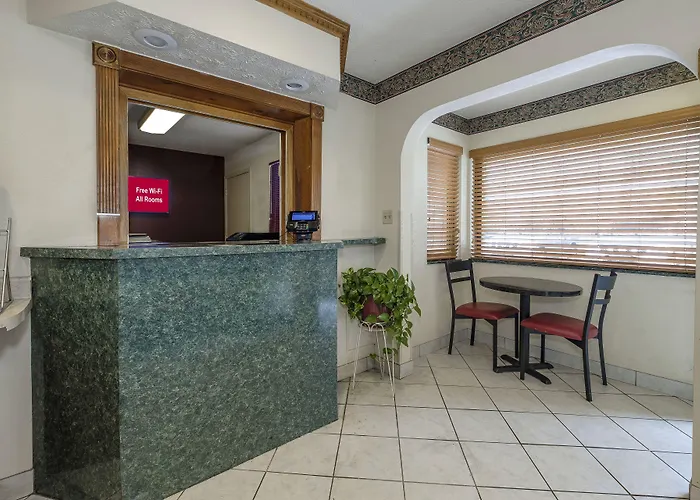 Red Roof Inn Edgewood
