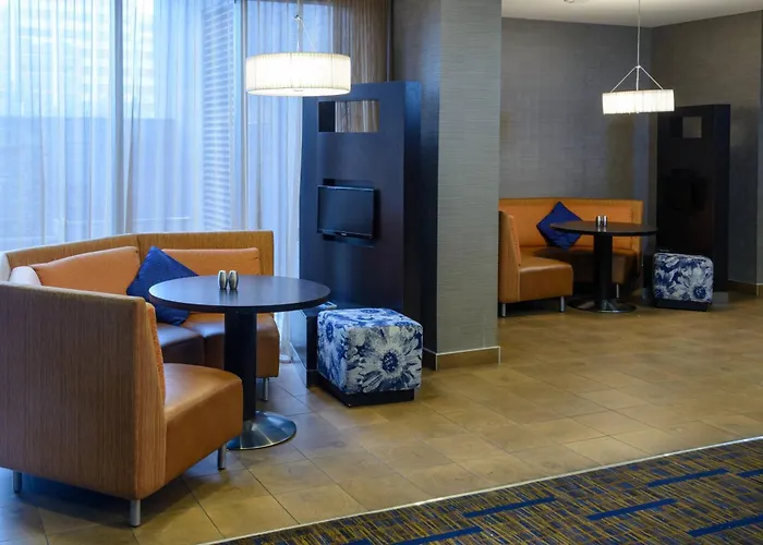 Courtyard By Marriott Toronto Northeast/Markham