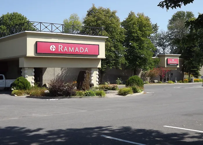Ramada By Wyndham Cornwall
