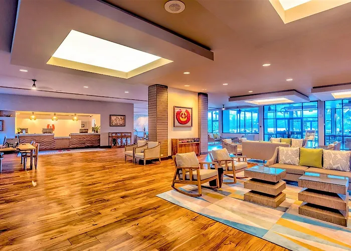 Hilo Hawaiian Hotel, Trademark Collection By Wyndham