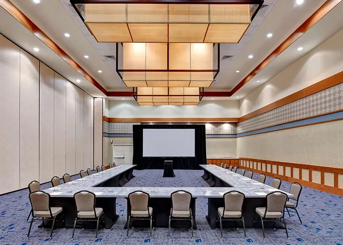 Doubletree By Hilton Phoenix- Tempe