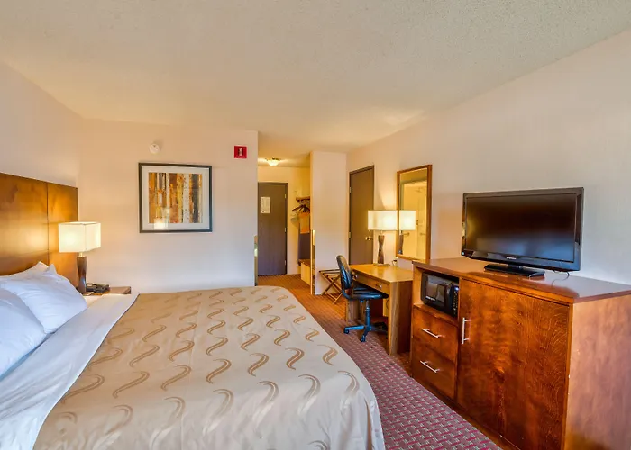 Quality Inn Saint Ignace I-75
