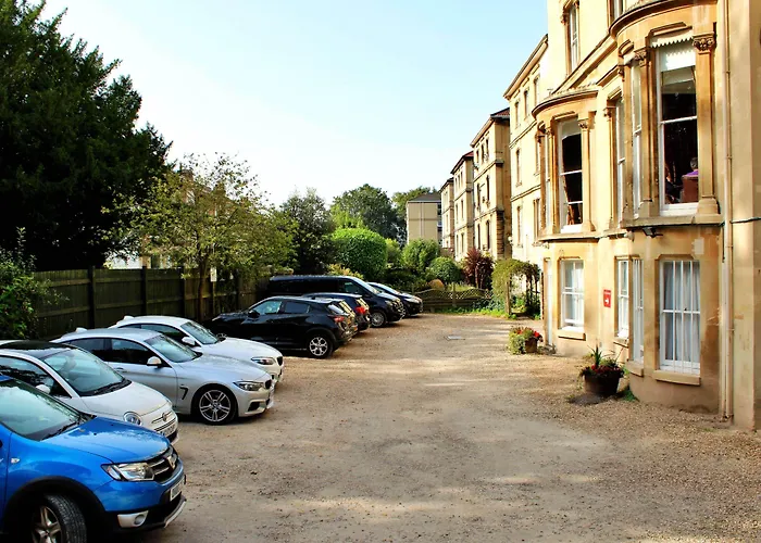 Victoria Square Hotel Clifton Village