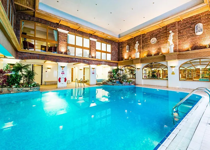 Parkway Hotel & Spa
