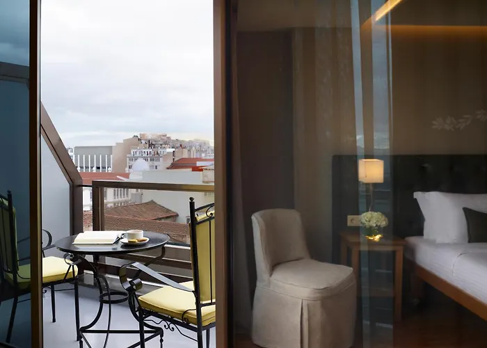 Titania Hotel