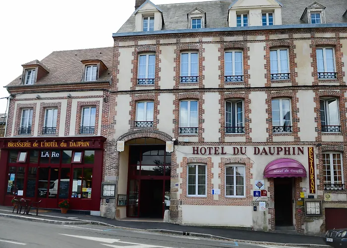 Brit Hotel Du Dauphin L'Aigle