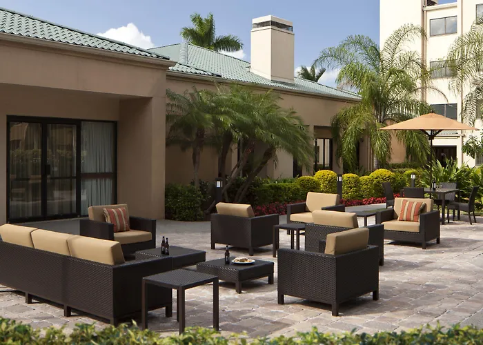 Courtyard Miami Airport West Doral