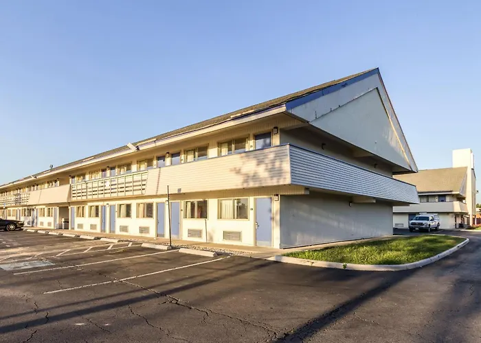 Motel 6-Grove City, Oh