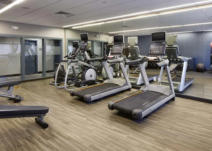Hampton Inn Newark Airport