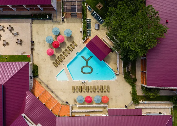 Y O Ranch Hotel And Conference Center