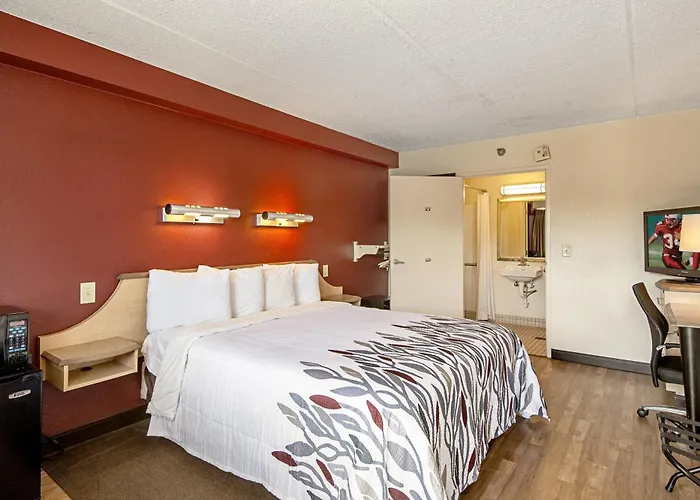 Red Roof Inn Toledo University