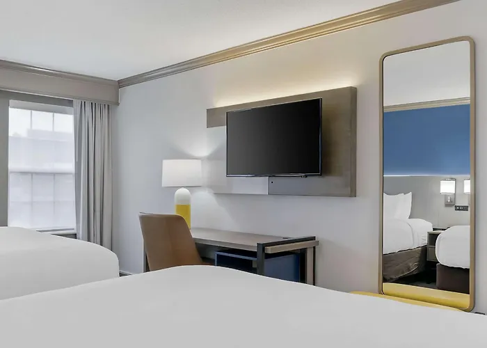 Comfort Inn Plainwell