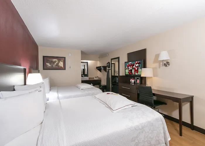 Red Roof Inn Plus+ Secaucus - Meadowlands