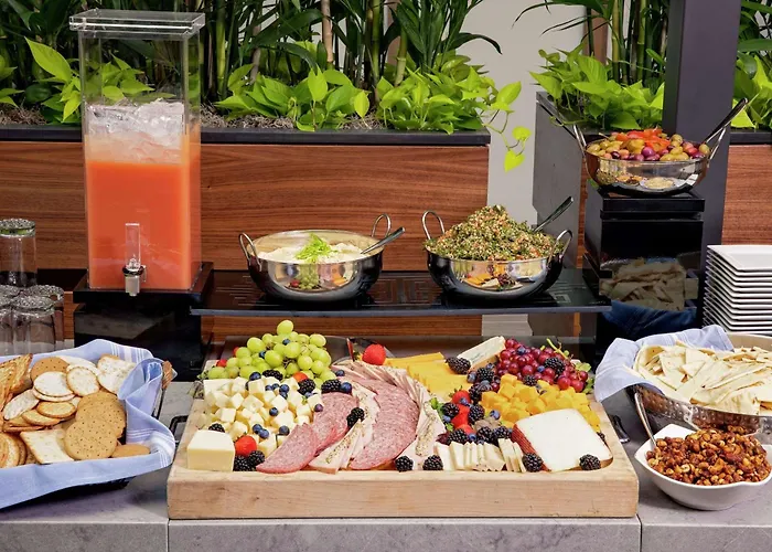 Embassy Suites By Hilton Boston Marlborough
