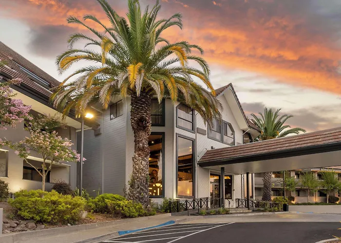 Best Western Plus Novato Oaks Inn