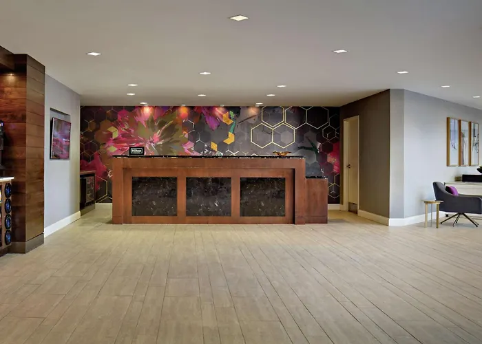 Doubletree By Hilton Fairfield Hotel & Suites