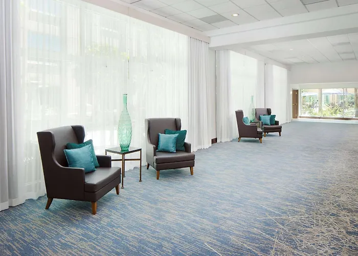 Doubletree By Hilton Los Angeles/Commerce