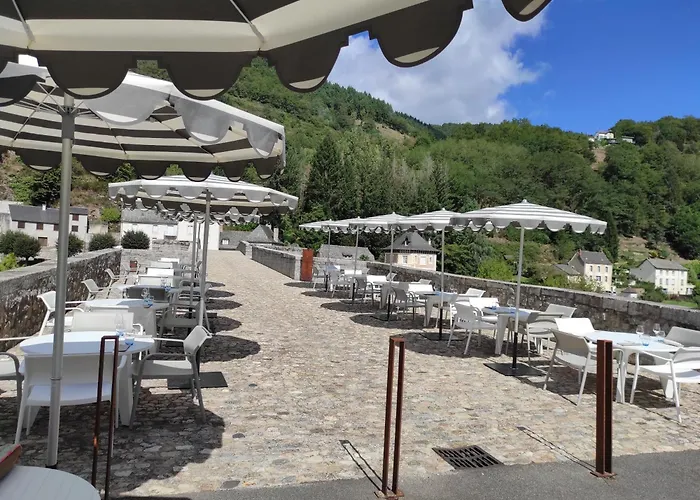 Hôtel La Rivière
