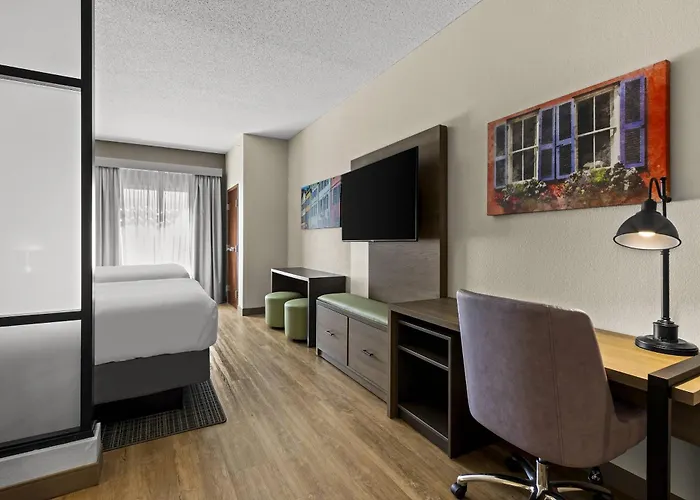 Comfort Suites West Ashley