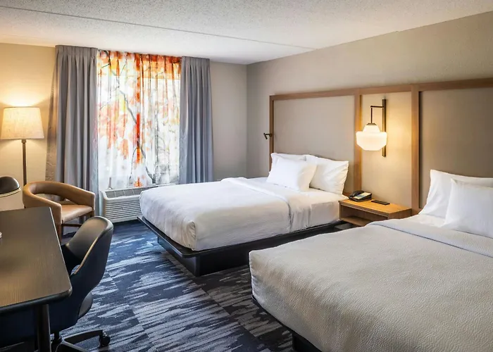 Fairfield Inn & Suites Butler