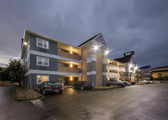 Mainstay Suites Knoxville - Cedar Bluff