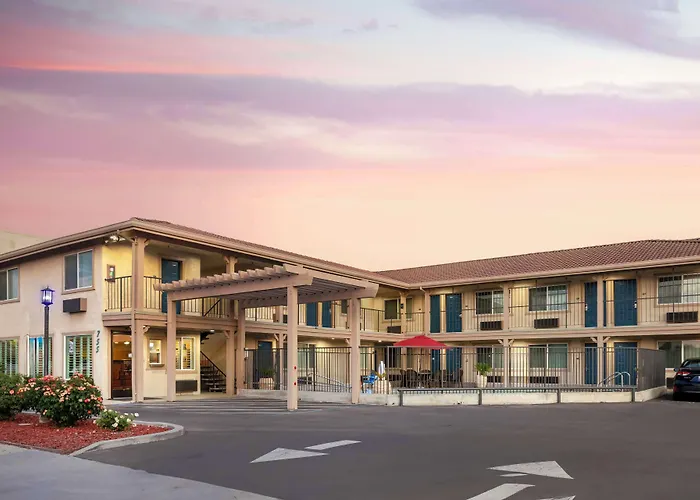 Best Western Hanford Inn