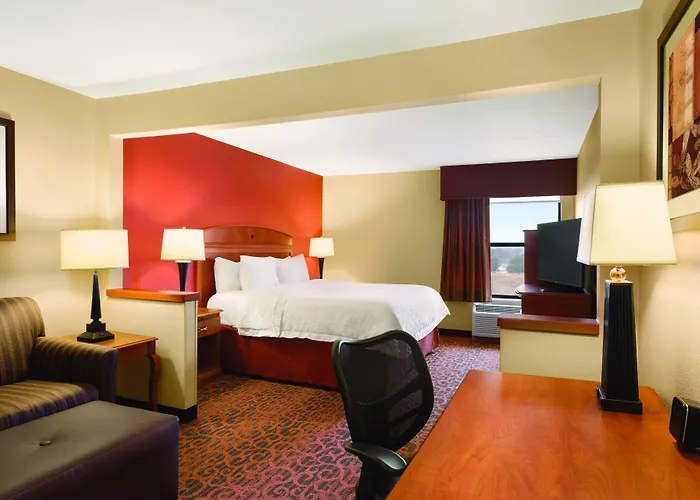 Hampton Inn Wichita-East