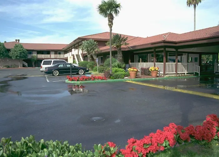 Ramada By Wyndham Modesto Yosemite Area