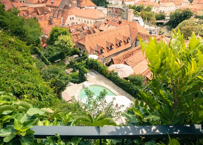 Schlossberghotel - Das Kunsthotel Graz