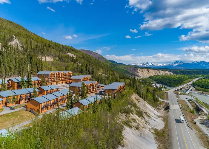 Denali Bluffs Hotel