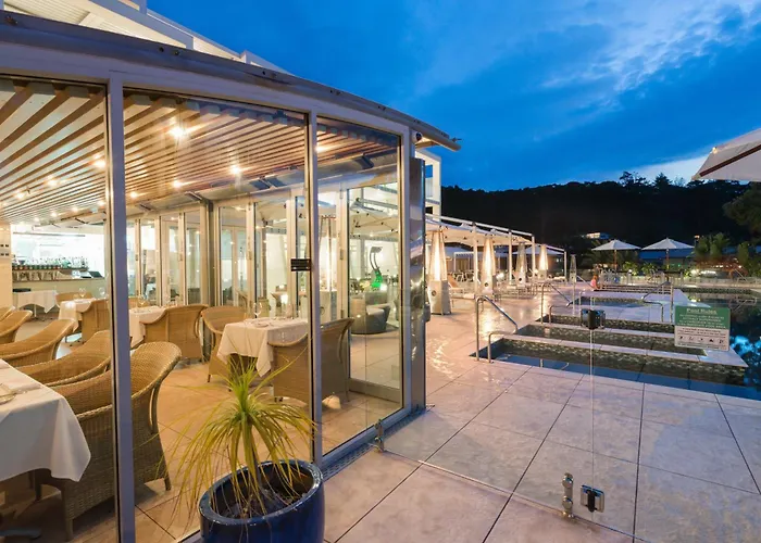 Paihia Beach Resort & Spa Hotel