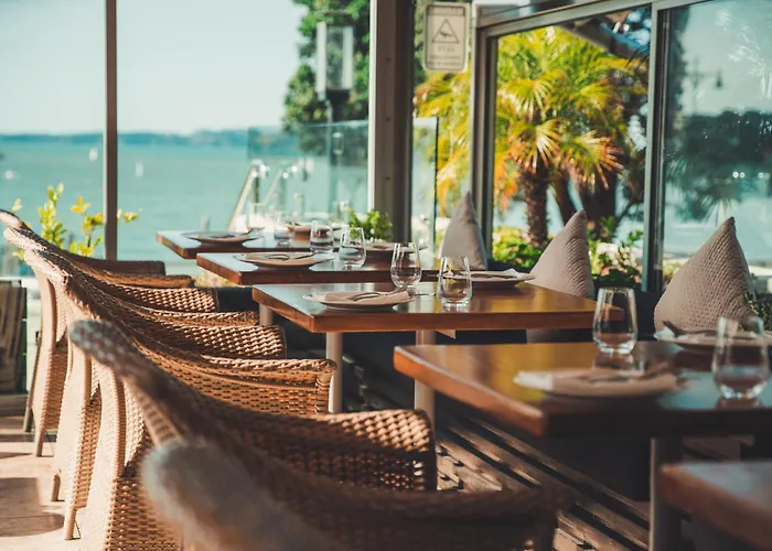 Paihia Beach Resort & Spa Hotel
