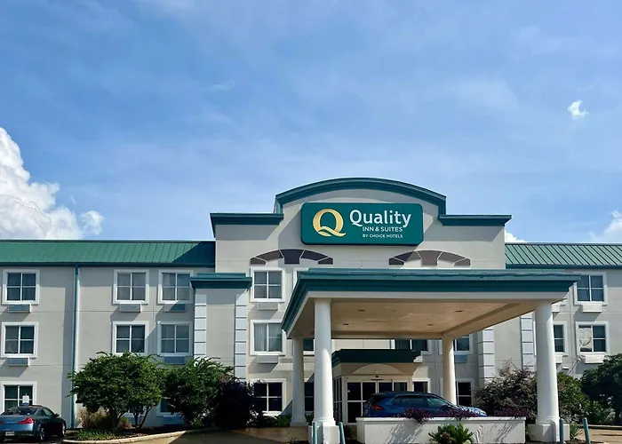 Quality Inn & Suites West Monroe