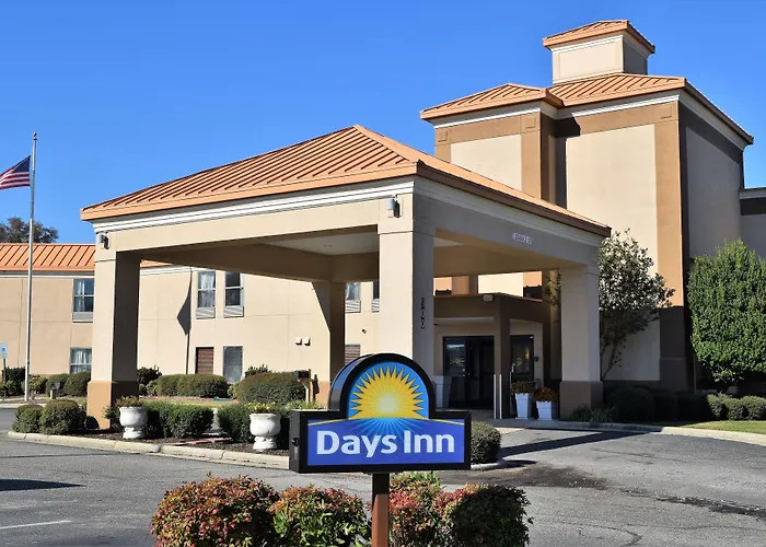 Country Inn & Suites By Radisson, Dunn I-95