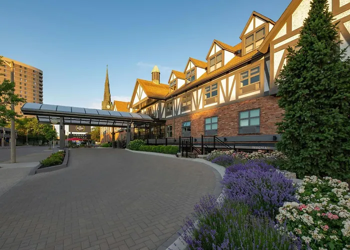 The Insignia Hotel, Sarnia, A Tribute Portfolio Hotel