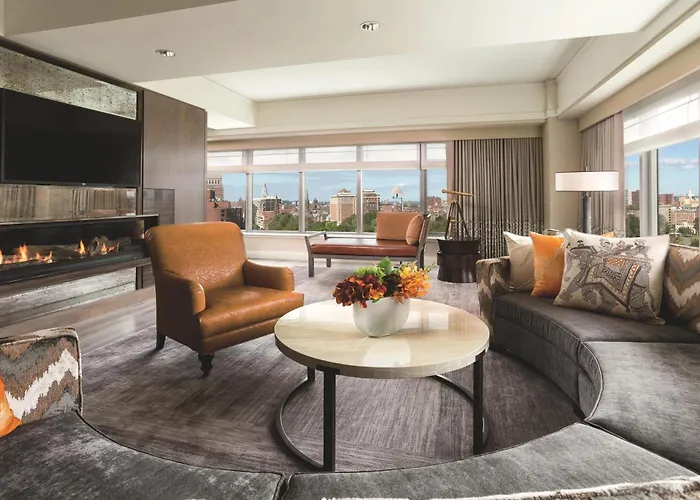 Ritz-Carlton, Boston