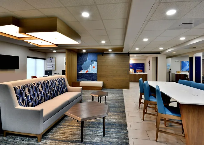 Holiday Inn Express Richmond I-64 Short Pump Area By Ihg