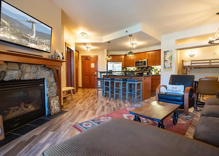 The Village At Palisades Tahoe Olympic Valley 