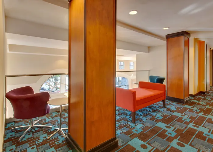 Fairfield Inn & Suites By Marriott San Francisco Airport