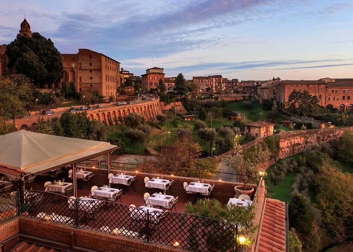 Hotel Athena