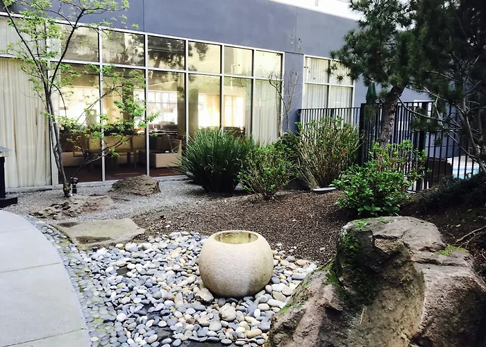 Courtyard Downtown