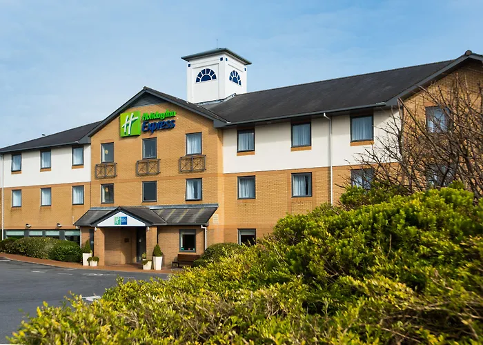 Holiday Inn Express Swansea East By Ihg