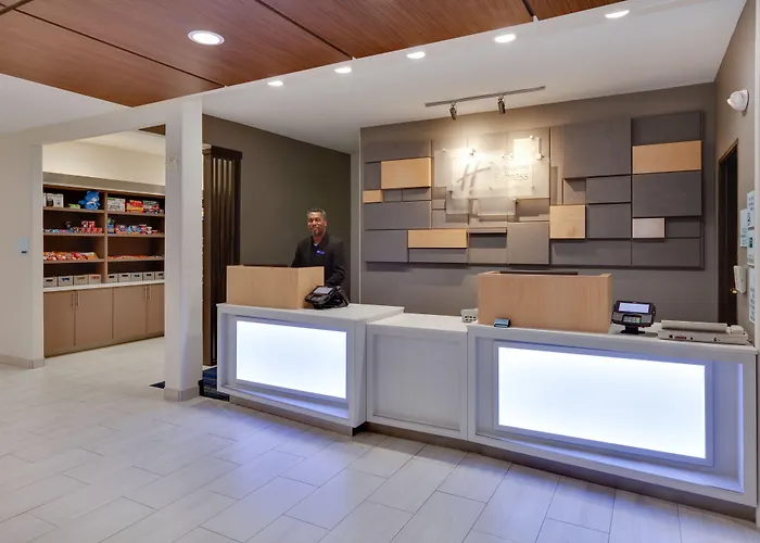 Holiday Inn Express & Suites Dallas - Duncanville By Ihg