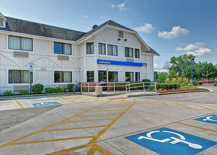 Motel 6-Glenview, Il - Chicago North