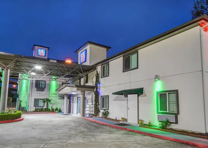 Motel 6 Humble, Tx - Houston International Airport